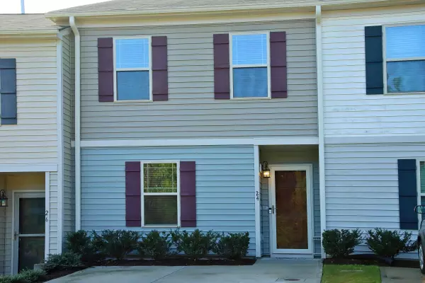 24 Rochambeau Court, Durham, NC 27704