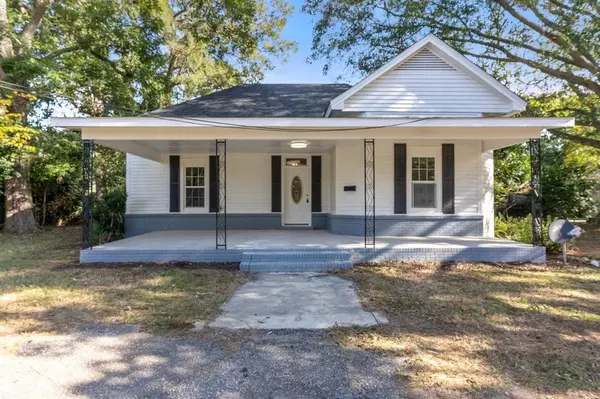 703 Pearsall Street, Dunn, NC 28334