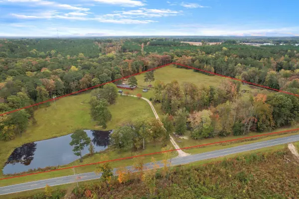 1837 Loop Road, Bunnlevel, NC 28323