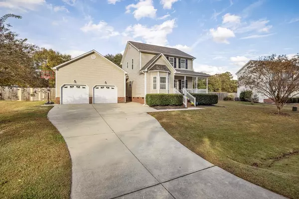 Fuquay Varina, NC 27526,135 Moonlight Drive