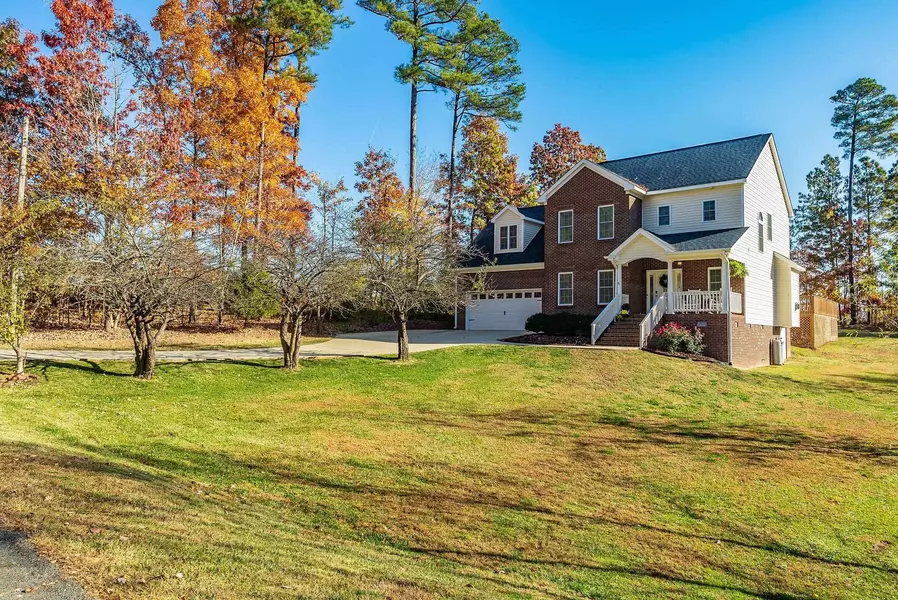 1208 Red Oak Drive, Sanford, NC 27330