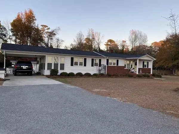 2838 Corinth Church Road, Salemburg, NC 28382