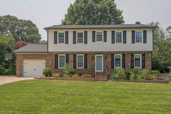 5409 Knollwood Road, Raleigh, NC 27609