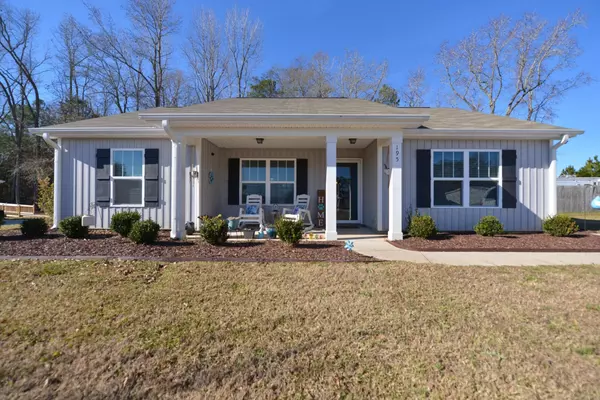 195 Hunter Landing Drive, Smithfield, NC 27577