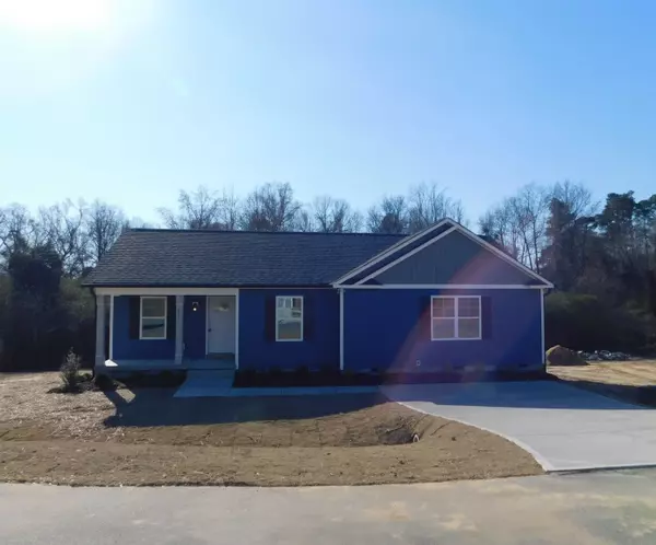 42 Hunter Fox Trail, Angier, NC 27501