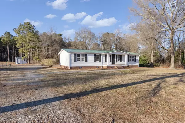 95 Bent Tree Lane, Dunn, NC 28334