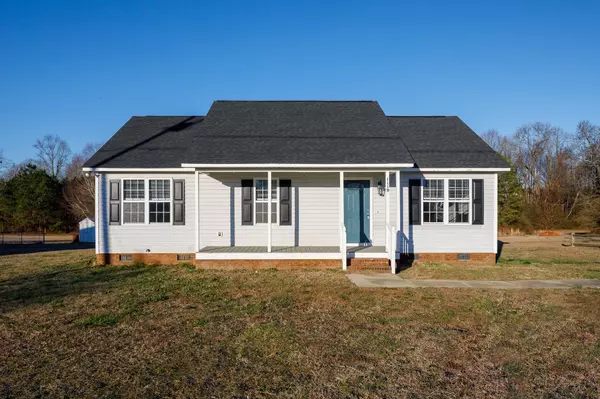 1119 Live Oak Road, Coats, NC 27521