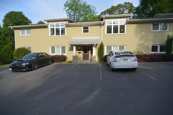 605 N Greensboro Street #1-8, Carrboro, NC 27510