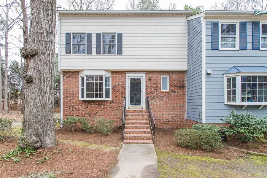 709 Collington Drive, Cary, NC 27511