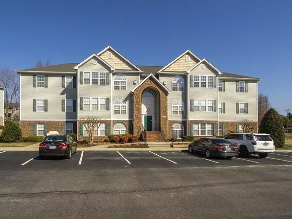 3471 Forestdale Drive #2C, Burlington, NC 27215