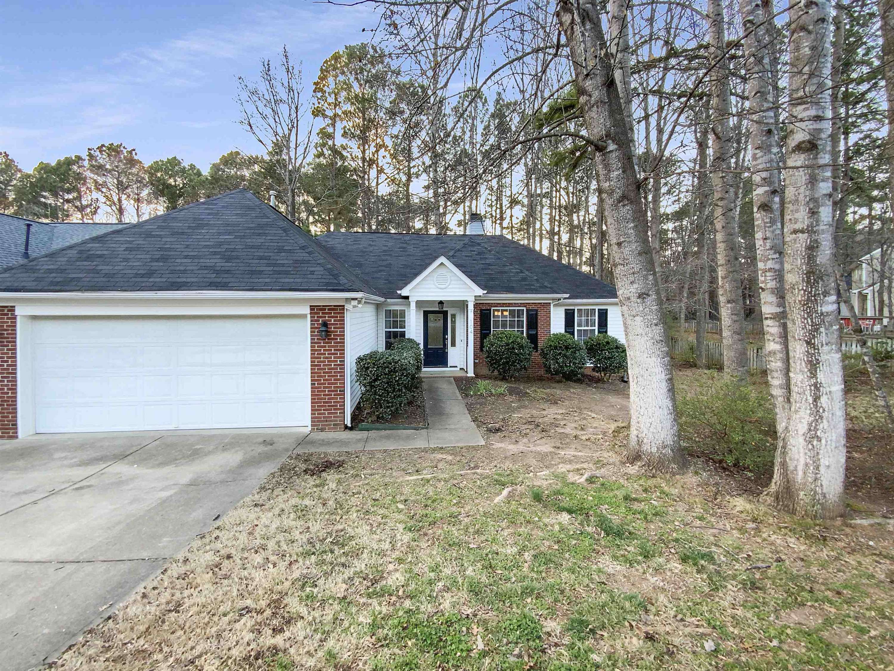 104 Morena Drive, Holly Springs, NC 27540