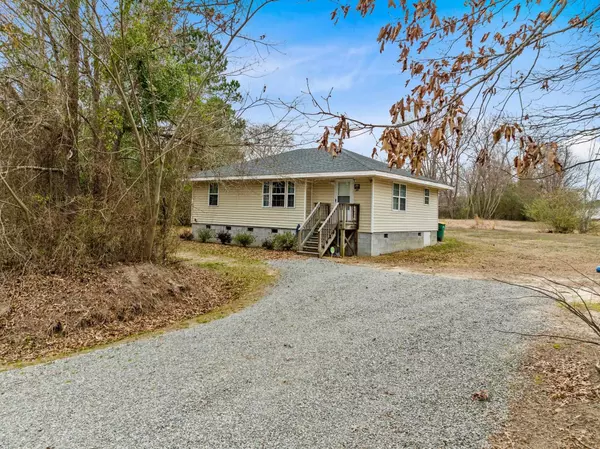 85 Robert Eason Drive, Coats, NC 27521