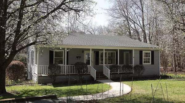 711-A W Main Street, Carrboro, NC 27510