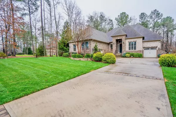 7548 Hasentree Club Drive, Wake Forest, NC 27587