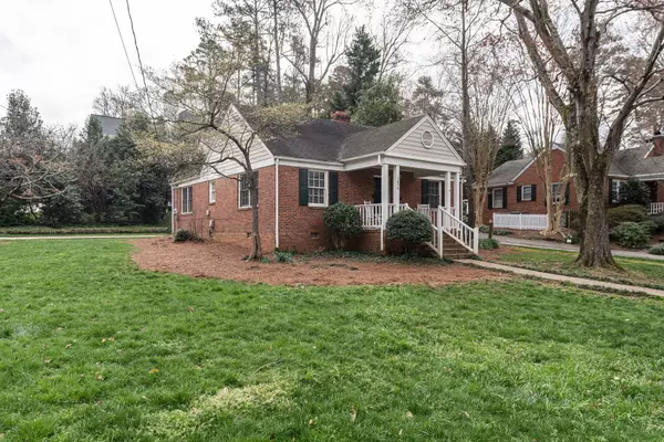 1436 Banbury Road, Raleigh, NC 27607