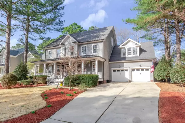 208 Kenmont Drive, Holly Springs, NC 27540