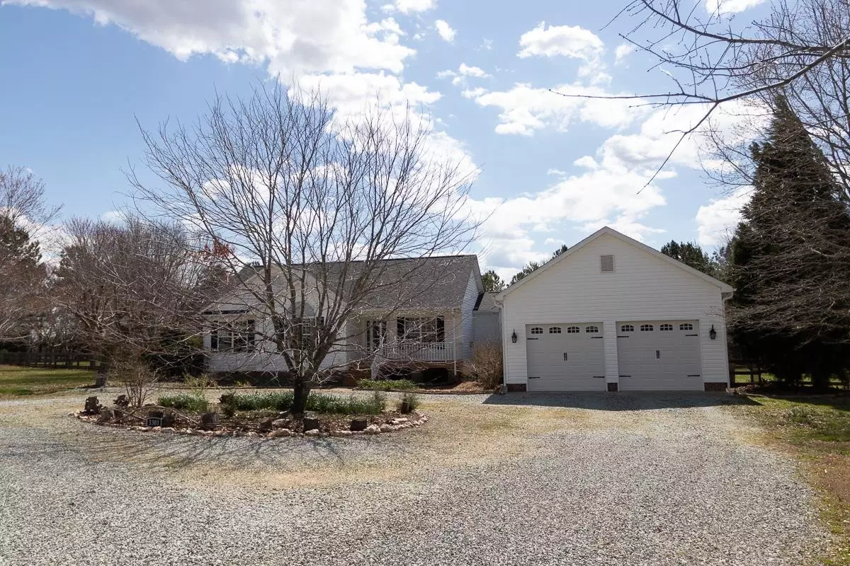 Efland, NC 27243,3301 Loganberry Court