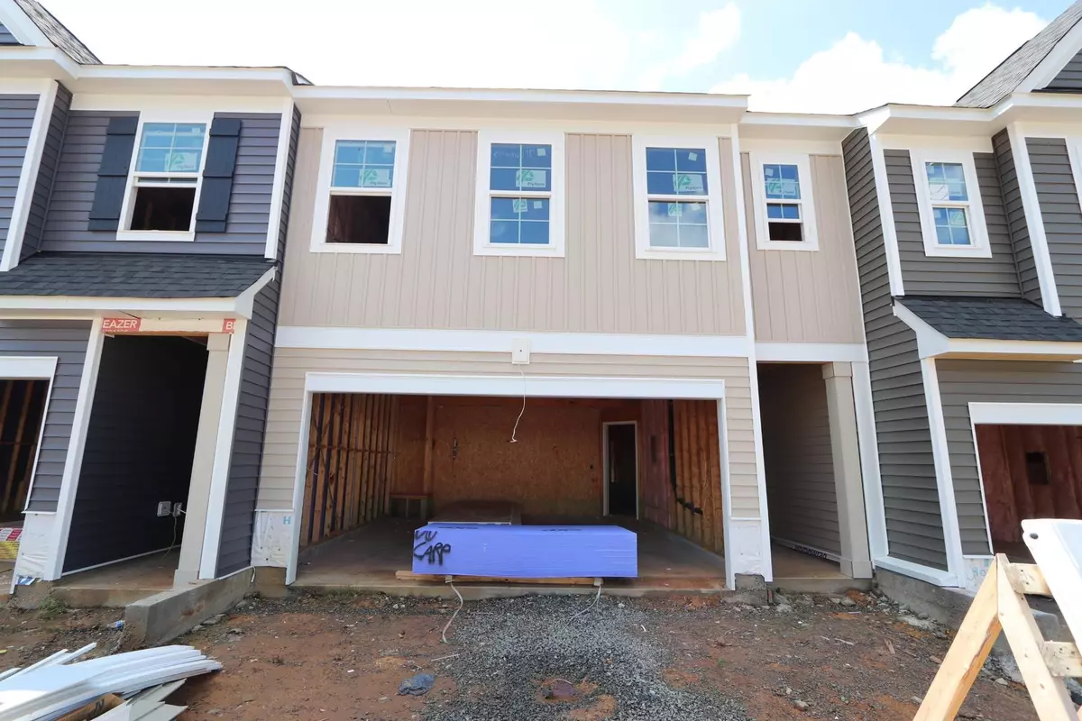 Cary, NC 27519,6919 Doddridge Lane #71