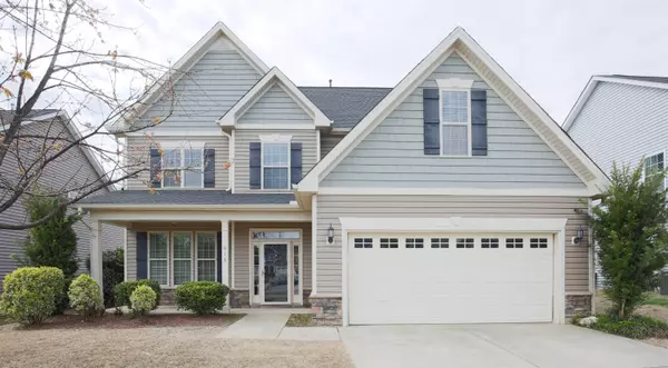 913 Sequoia Ridge Drive, Fuquay Varina, NC 27526