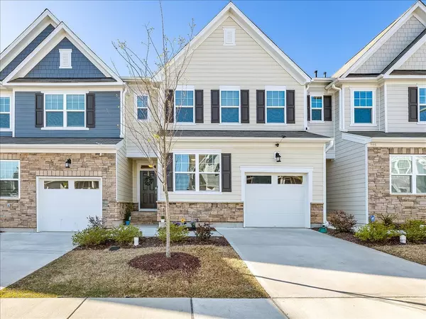 221 Daisy Grove Lane, Holly Springs, NC 27540