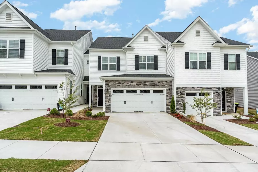 212 Bridge Point Drive, Rolesville, NC 27571