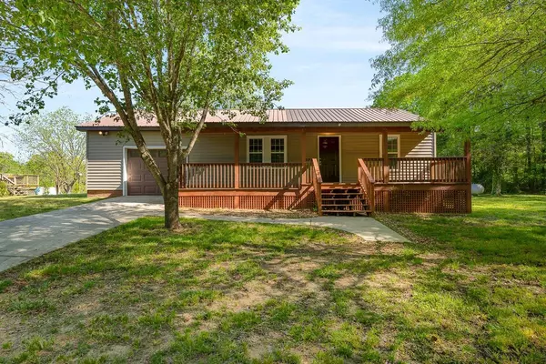 323 E Bend Street, Franklinville, NC 27248