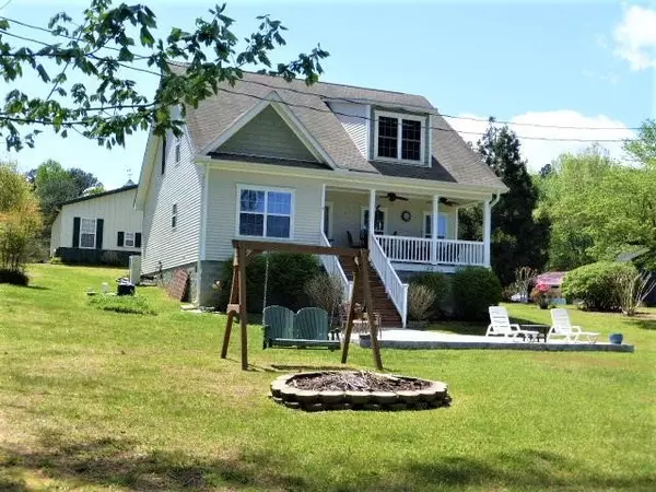 479 Delbridge Road, Gasburg, VA 23857