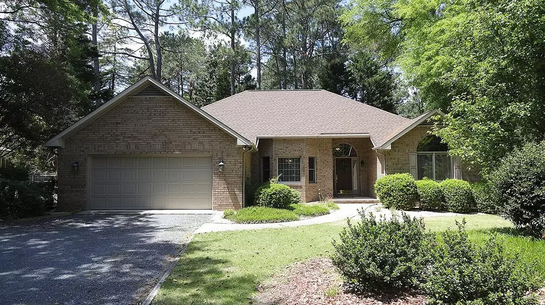 85 Tamarisk Lane, Pinehurst, NC 28374