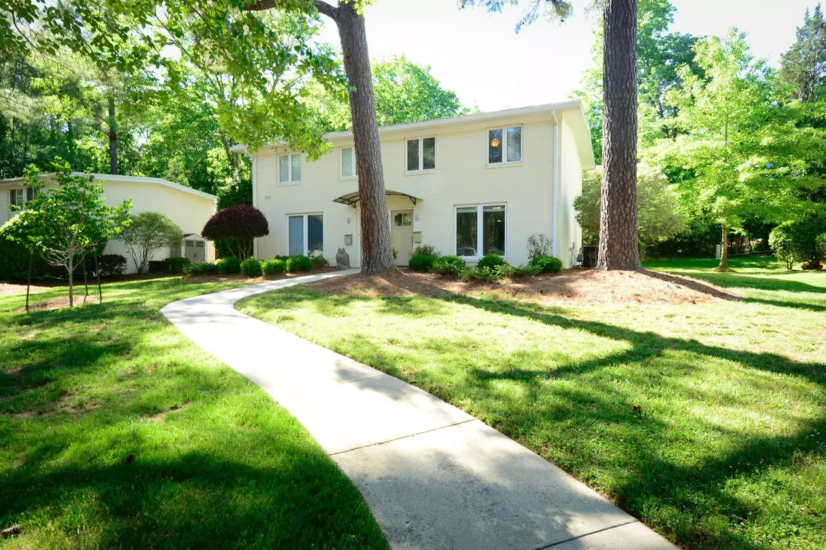 Carrboro, NC 27510,104 Todd Street #B