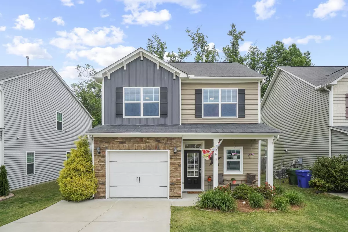 Fuquay Varina, NC 27526,613 Hunters Ridge Drive