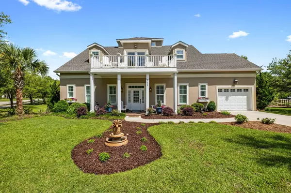 311 S Kingfisher Lane, Hampstead, NC 28443