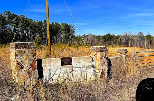 1165 Macon Embro Road, Macon, NC 27551