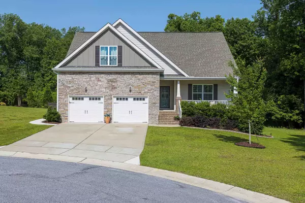 2237 Mills Crest Street, Fuquay Varina, NC 27526