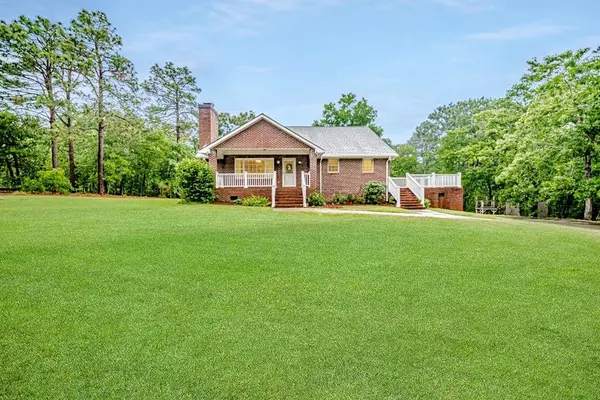 94 Beacon Circle, Sanford, NC 27332