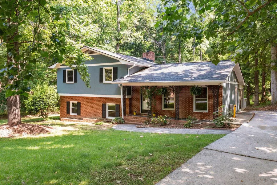 304 Brandywine Road, Chapel Hill, NC 27516