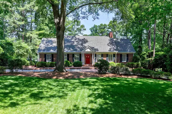 208 Glasgow Road, Cary, NC 27511