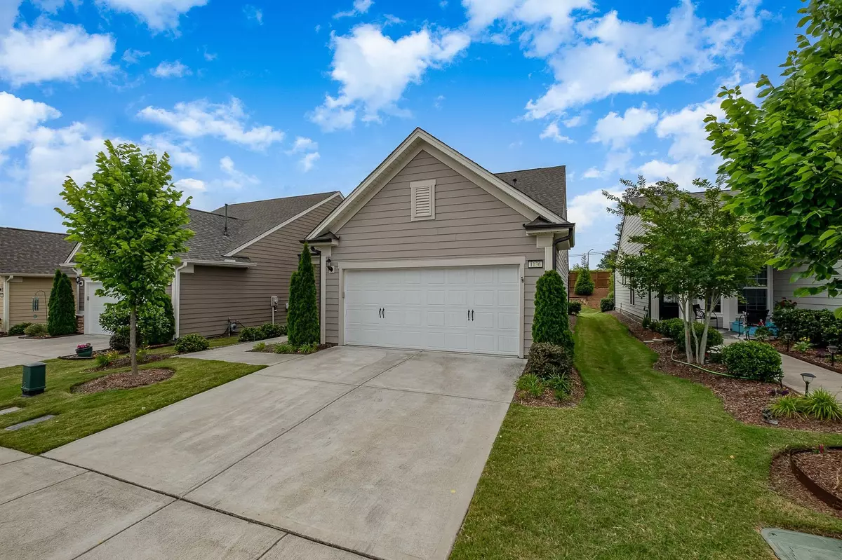 Durham, NC 27703,1136 E Rosedale Creek Drive