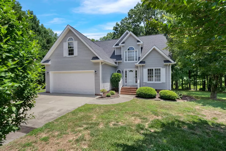 1644 Rogers Pointe Lane, Creedmoor, NC 27522