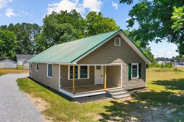 804 S Street, Erwin, NC 28339