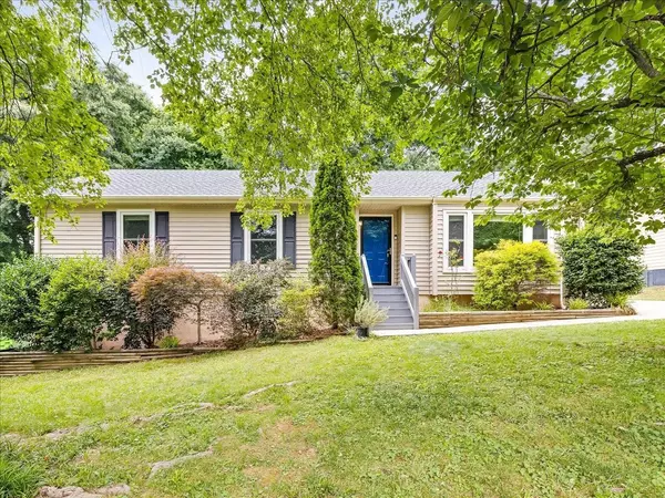 121 Rosehaven Drive, Raleigh, NC 27609