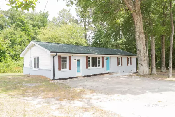 2400 Rosinburg Road, Zebulon, NC 27597