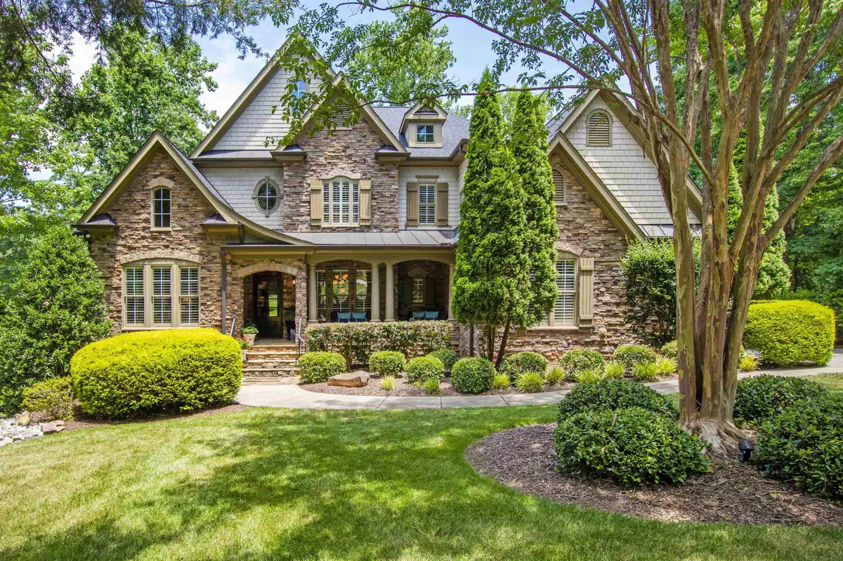 Chapel Hill, NC 27517,606 Davis Love Drive