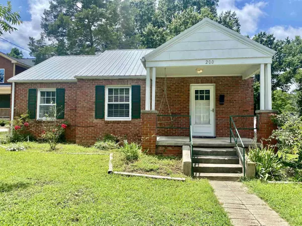 200 Myers Avenue, Raleigh, NC 27604