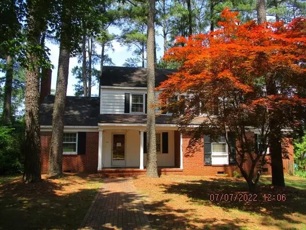 613 Cedar Street, Roanoke Rapids, NC 27870