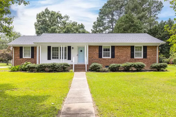 601 Wedgewood Avenue, Zebulon, NC 27597