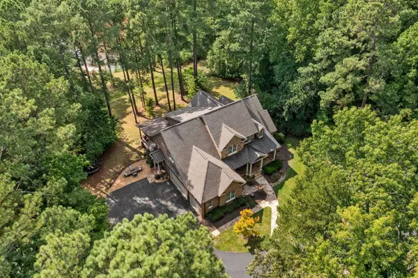 3205 Summer Oaks Drive, Apex, NC 27539