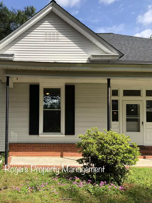 317 S Maple Avenue #A + B, Kenly, NC 27542