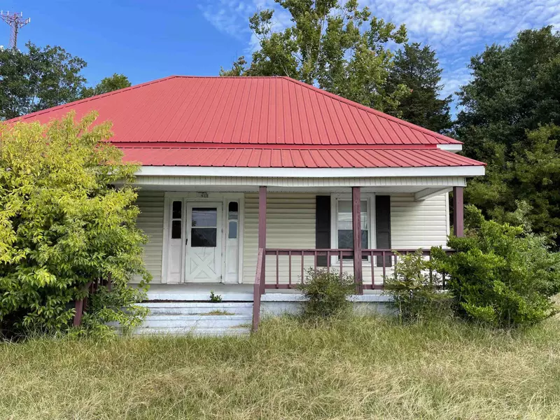 611 E Main Street, Sanford, NC 27332