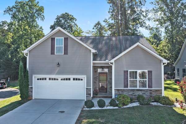 1219 Yellow Wood Drive, Mebane, NC 27302