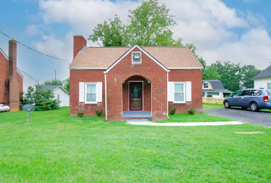 423 Wall Street, Yanceyville, NC 27379